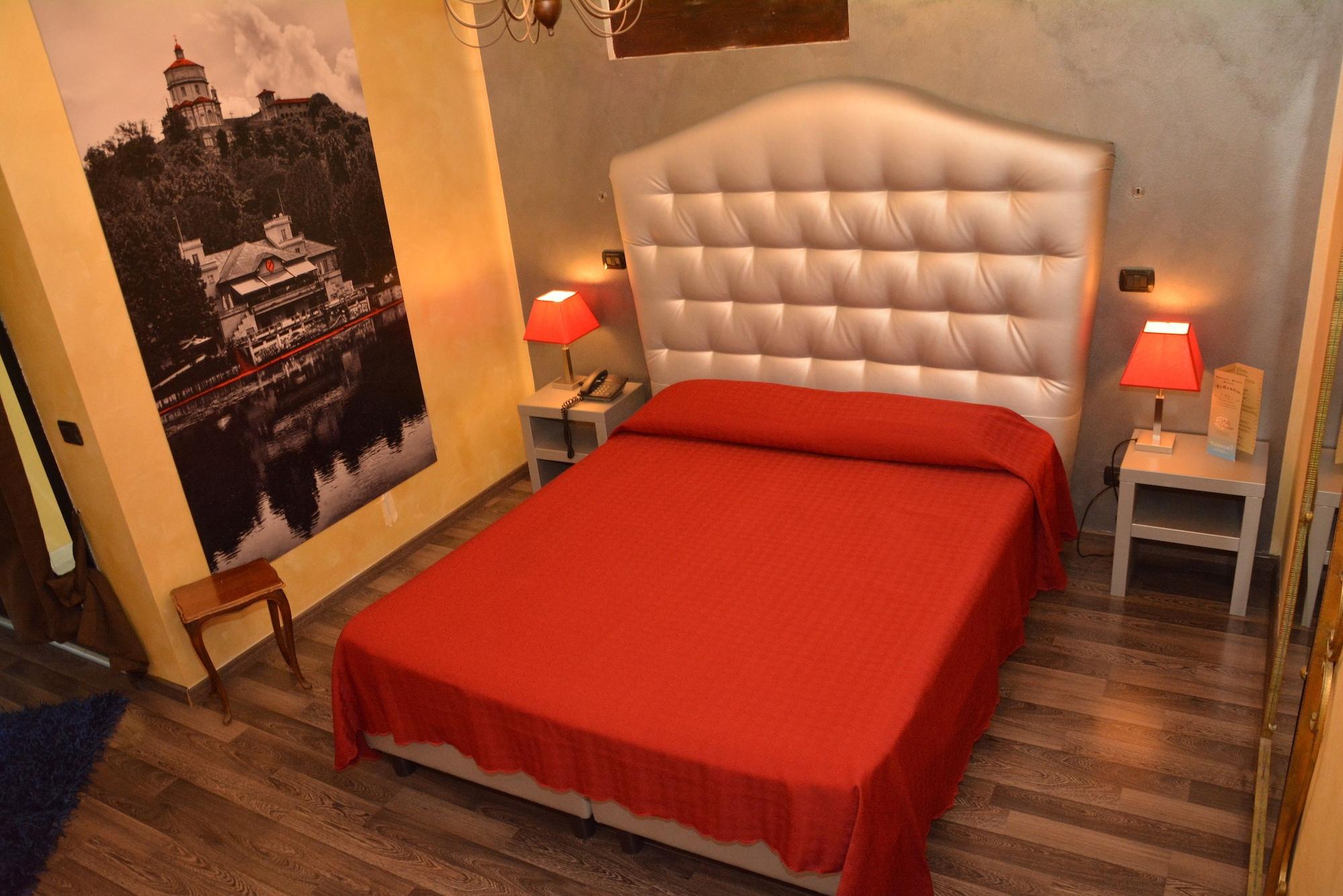 Hotel Villa Glicini Pinerolo Zewnętrze zdjęcie