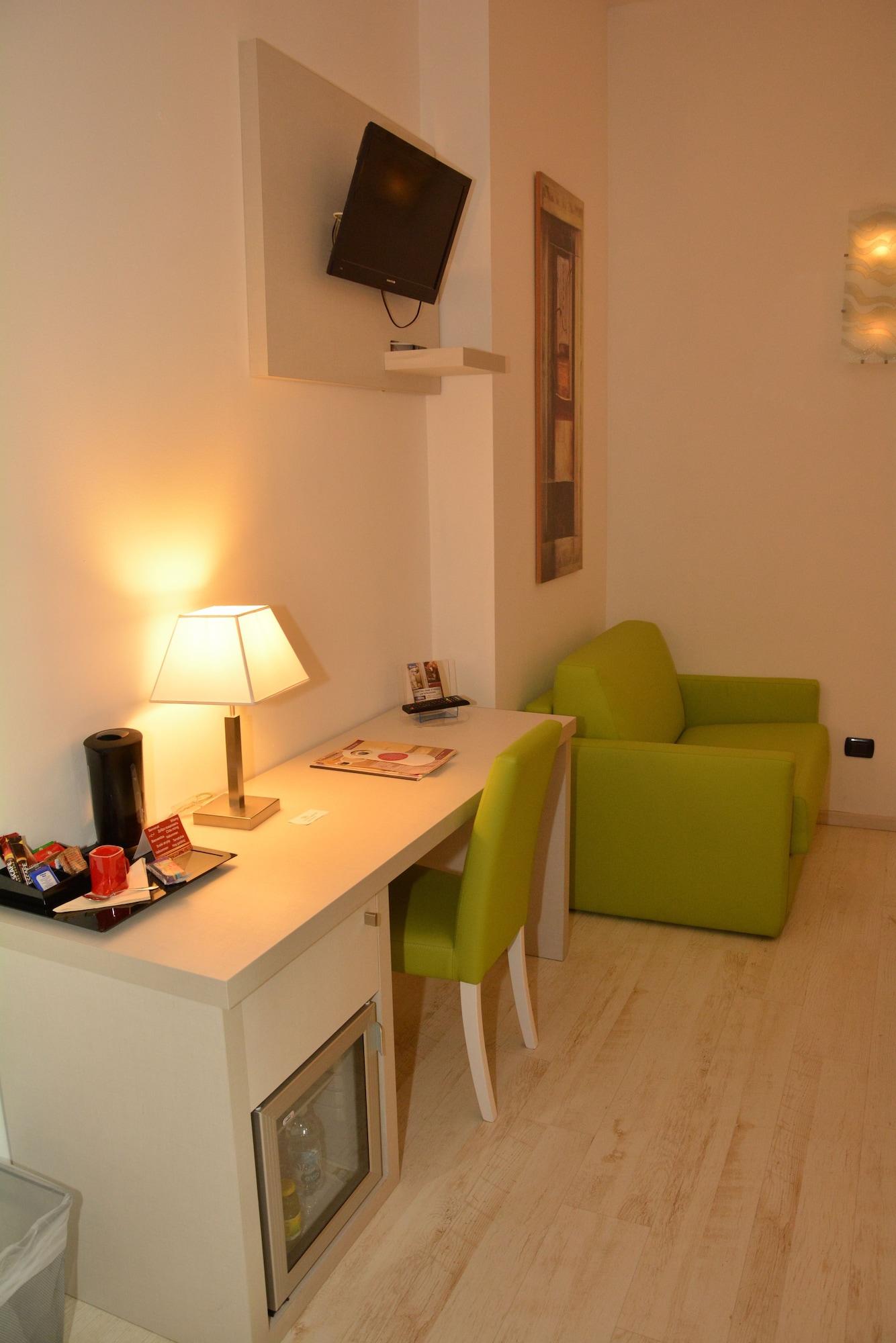 Hotel Villa Glicini Pinerolo Zewnętrze zdjęcie